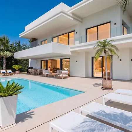 Vacation Marbella I Status, Private Pool, 5min To The Beach, Bbq, Rooftop Terrace, 5 Bdrs, Luxury 빌라 *