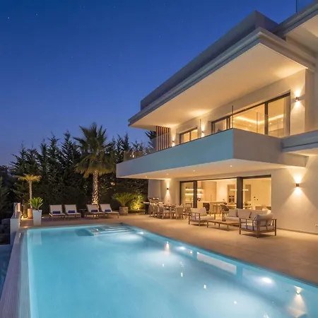 빌라 Vacation Marbella I Status, Private Pool, 5min To The Beach, Bbq, Rooftop Terrace, 5 Bdrs, Luxury