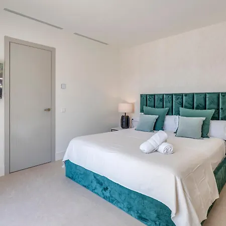 빌라 Vacation Marbella I Status, Private Pool, 5min To The Beach, Bbq, Rooftop Terrace, 5 Bdrs, Luxury *